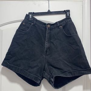 High waisted Black mom 90s shorts